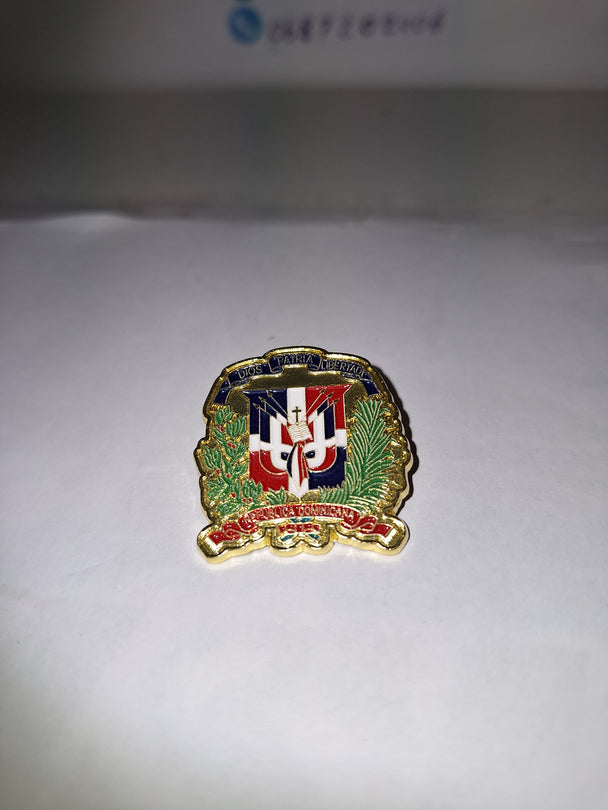 Broche con escudo dominicano/ broches met Dominicaans schild